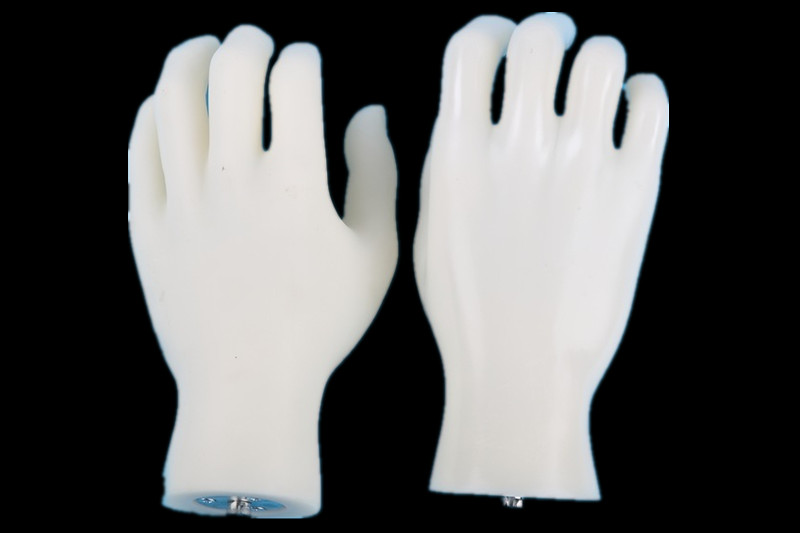 male mannequin hand 006