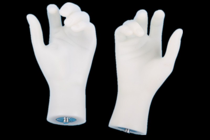 male mannequin hand 012