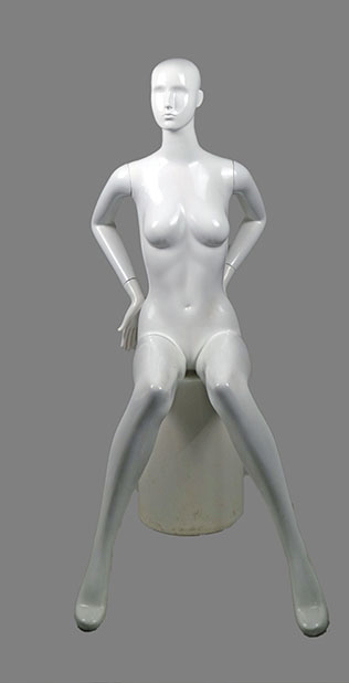 Female mannequin 066