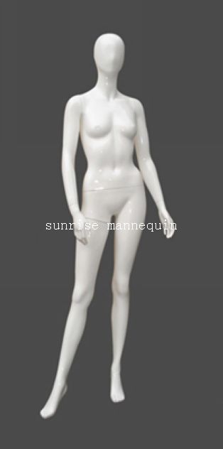 female mannequin 088