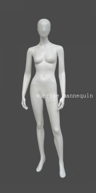 female mannequin 082