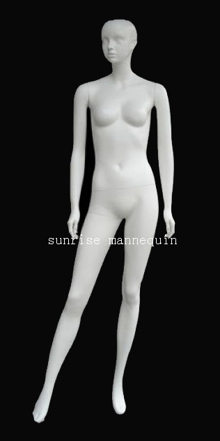 female mannequin 075